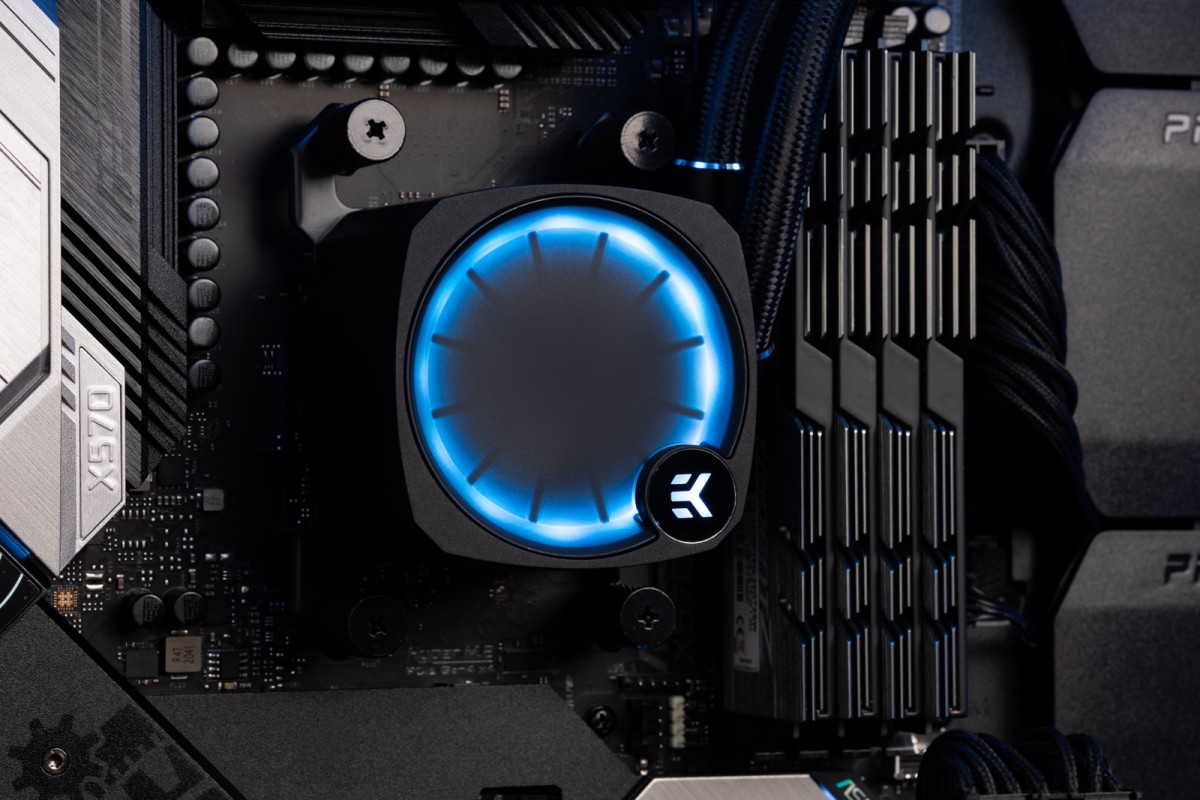 EK-Nucleus AIO CR360 Lux D-RGB