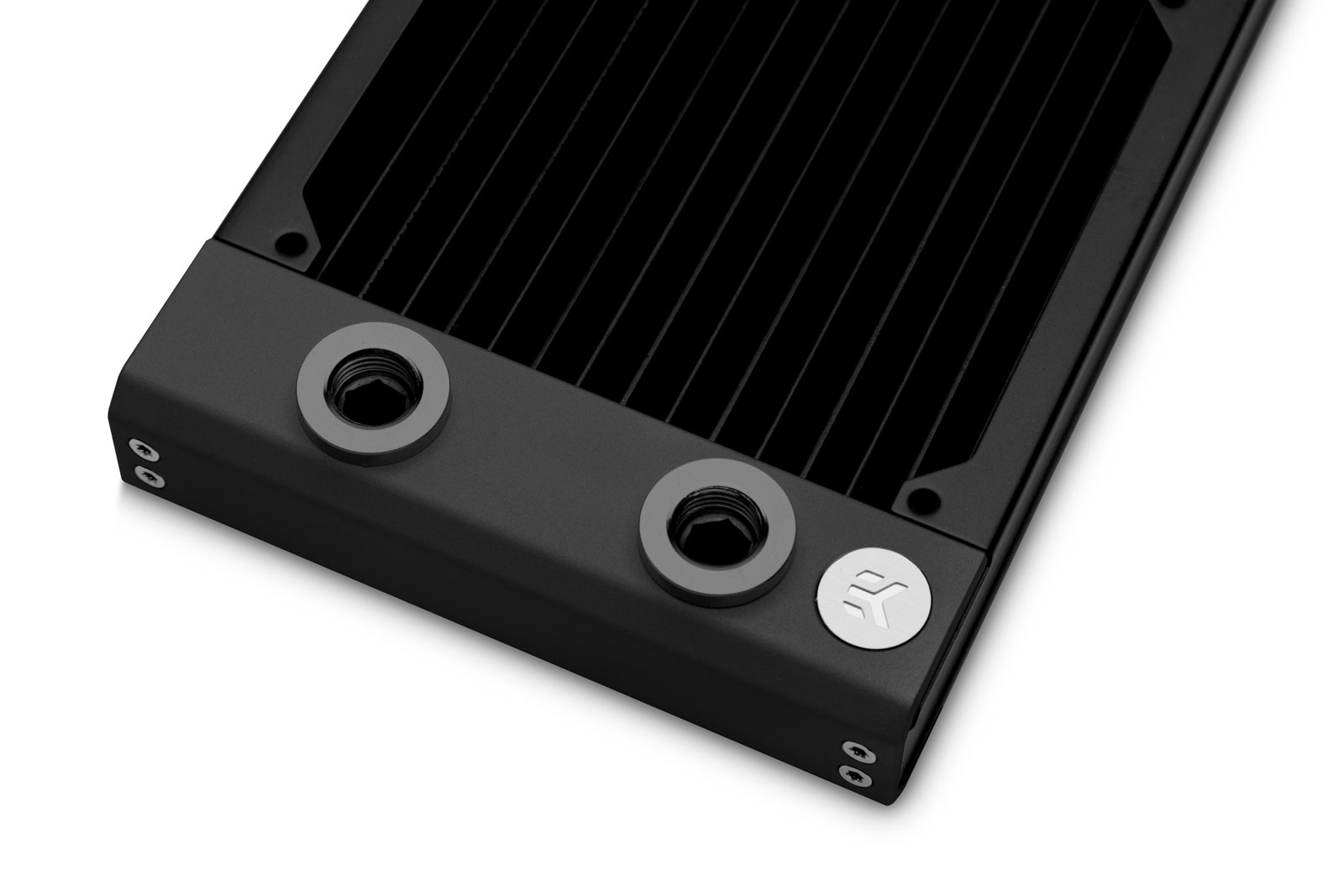 all-black thin 30mm pc watercooling radiator S360 EK-Quantum Surface